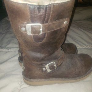 Women's winter boots  uggs size 11 brown